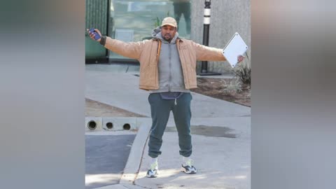Freeee (Ghost Town Pt. 2) [V5] - LOVE EVERYONE [Unreleased] (Kanye West)