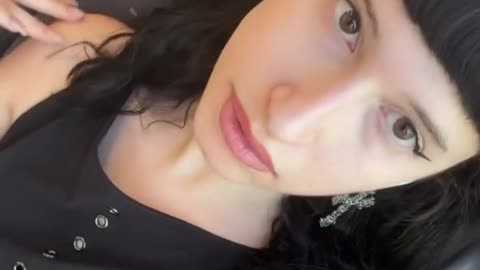 Give a chance to this tgirl