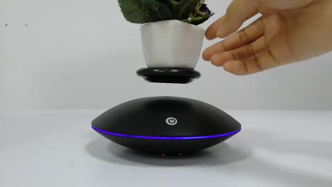 Magnetic Levitation Display Stand Creative Display Stand for Jewellery