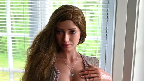 Sophia – 5’2″ | 159cm Sex Doll