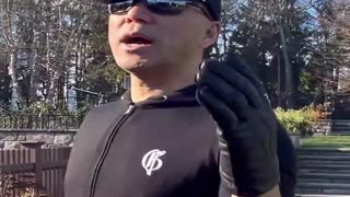 20221114文贵先生GETTR¹：政治家能屈能伸—— #现实外交，在印尼跟习近平握手，需要你时可以跪下，打你时一点情不留。两件事已经达到目的：