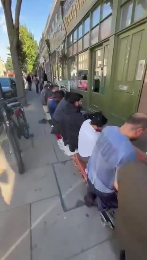 Shocking Reality: King's Cross London Overrun by Muslims – Islam Takes Over the Heart of the City