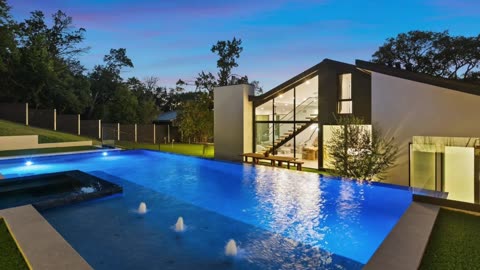 Luxury Living: Elegant Estates for Sale That Exude Opulence