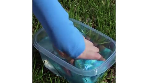 26 INGENIOUSLY EASY TRAVEL HACKS