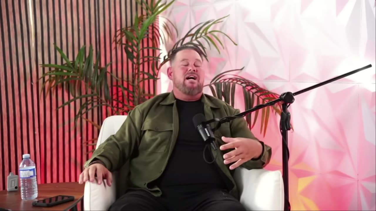 Debriefing with a WHISTLEBLOWER. The story of Dawn Dussault