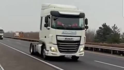 Breaking news: Truckers in Hungary on their way to protest against the Orban-regime