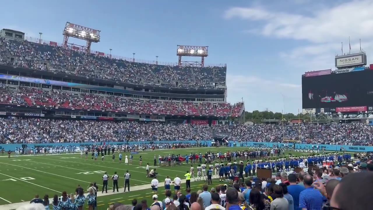 Tennessee Titans honor Charlie Kirk