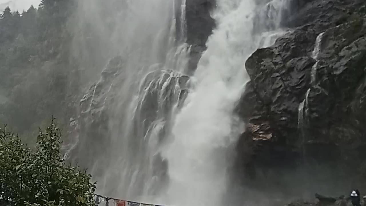 Jung waterfall, Arunachal Pradesh