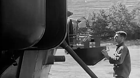 BRIEFING, KADENA AF ... - BRIEFING, KADENA AF BASE, OKINAWA, RYUKYU ISLANDS ; 3RD AIR - 111-adc-8185