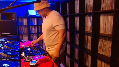 "Jams Outside the Club Norms" with Wil Milton 6.3.25
