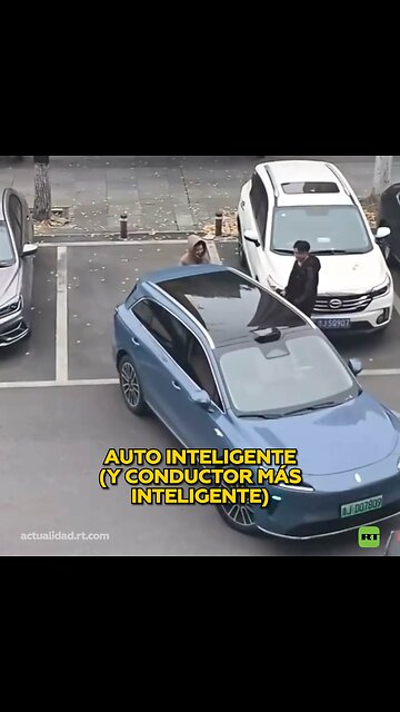 Aparcamiento de un coche se convierte en un desafío competitivo
