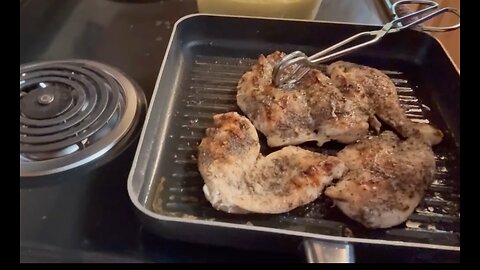 Let’s Make A Meal Lemon Pepper Chicken Butter Garlic Broccoli Mashes Potatoes