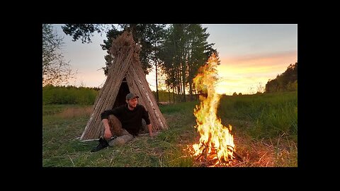 Building a Reed Survival Shelter in the Meadow