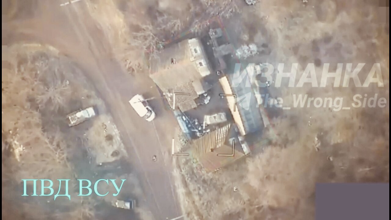 🇷🇺 🏹🎥 Drone strikes kamikaze "Geranium-2" on temporary dislocation points of TRO brigades