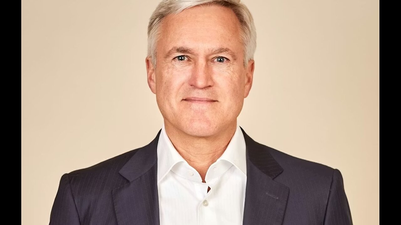 Psychoanalysing Social Media Superstars & Psychopaths - CHARACTER PROFILES - Frans W. H. Muller