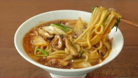 Mapo cabbage noodles ( jjambbhong ) :: easy but incredibly delicious 😋 🔥