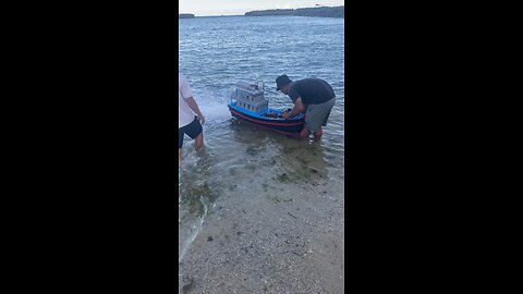 Play Boat Rc with my friend #boatrc at MyTan in Viet Nam