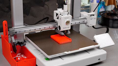 This Machine can Make Plastic Toys