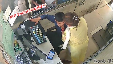 Toll Worker gets jumped at the toll booth
