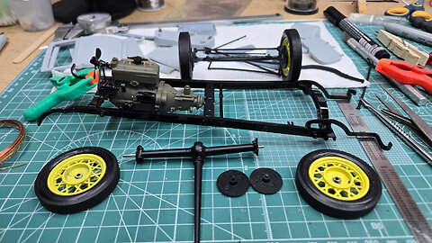 03 1931 Model A 2 Door Sedan 1:16 Scale