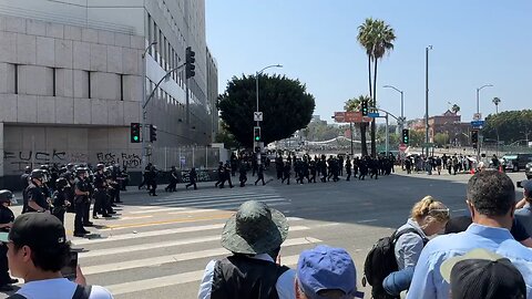 Unlawful assembly declared by LAPD at Alameda/Commercial in DTLA. Crowd