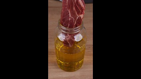 Put the meat in olive oil, I learned this trick at a 5-star steakhouse #cooking #Recipe #Eas