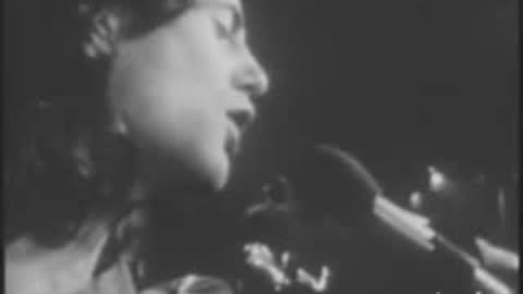 Van Der Graaf Generator - Lost = Bataclan 1972
