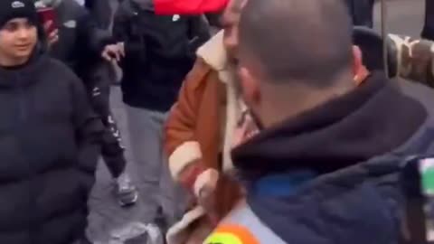 Yet another Muslim spits on Germans who hosted him in Germany.