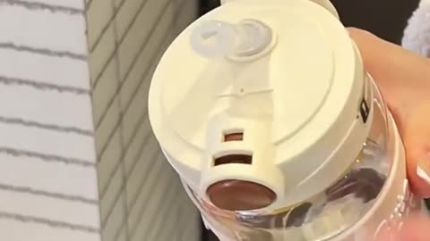 portable water bottle