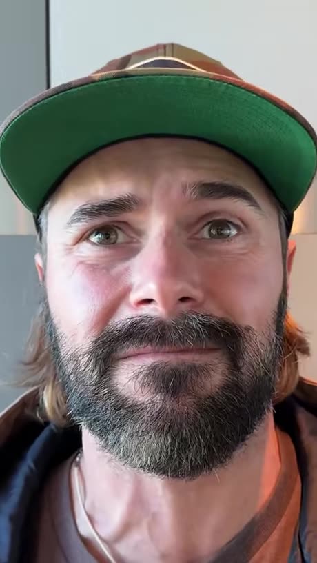 𝑳𝒊𝒇𝒆'𝒔 𝒔𝒐 𝒉𝒂𝒓𝒅