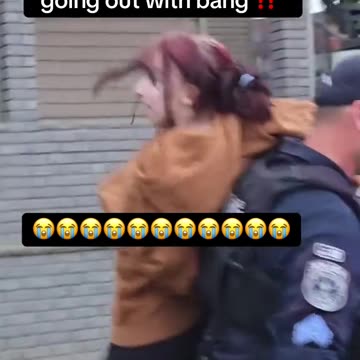 Now that's what you call going out with bang !!