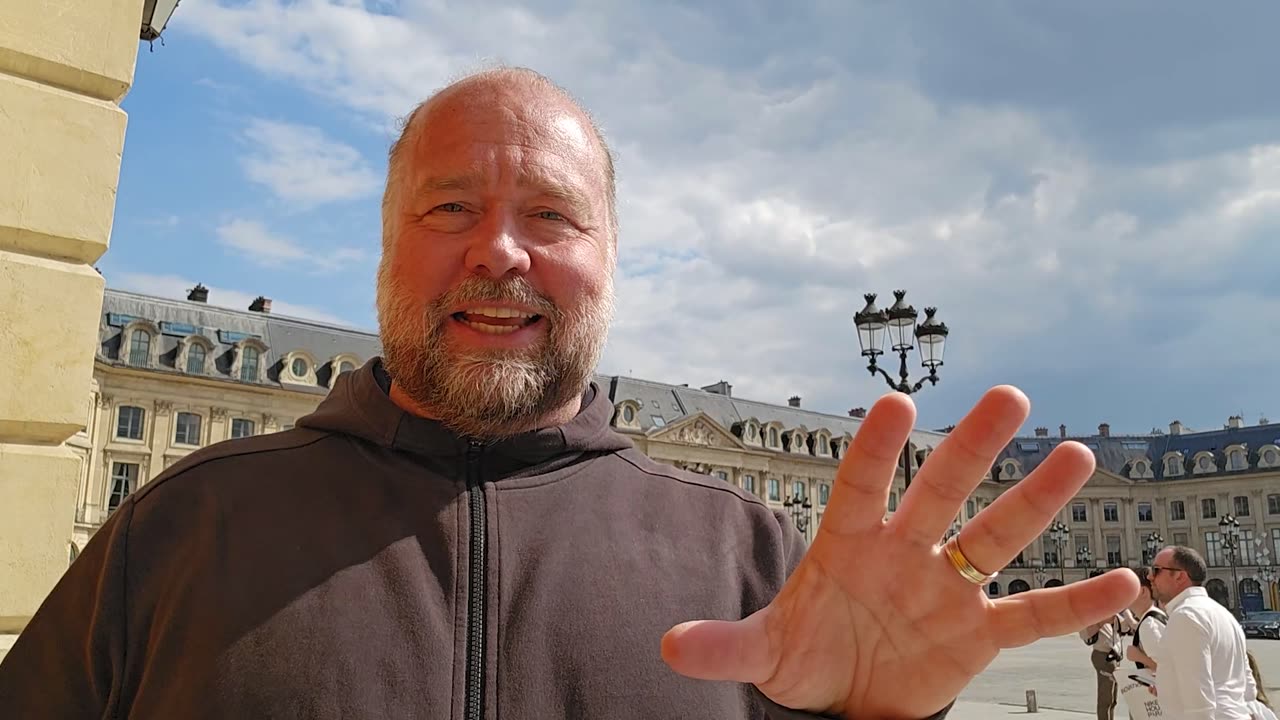 5 Things That Make YouTubers Want to Quit YouTube