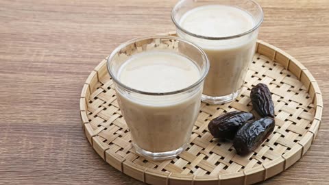 दूध में भीगे खजूर खाने के फायदे #short #health #viarl #trending