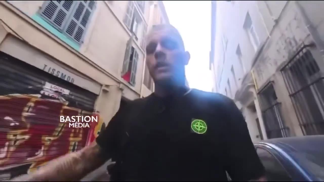 DUTCH YOUTUBER VISITS MARSEILLES 👜 WHERE HE IS ATTACKED FOR HIS BAG