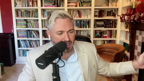 ‘PLAY DEAD!’: Dem Strategist Gives WORST ADVICE OF ALL TIME _ The Kyle Kulinski Show