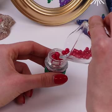 Easy DIY mini storage hack.hd