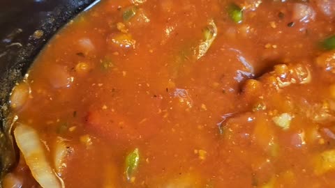 Italian Sasauge Slow Cooked in Spaghetti Meat Sauce in Crockpot