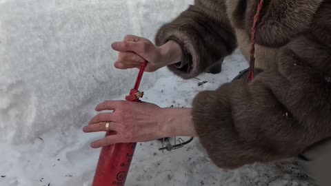 Winter Camping Fuel_ Kerosene Stove Melts Snow Fast!