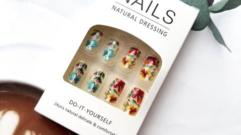 💅 Coffin Press-On Nails – Yellow Bee & Flower Design 🌼🐝