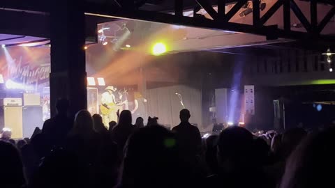 Ted Nugent plays “Cat Scratch Fever”