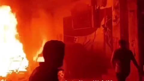 The Saviour - 🚨🇵🇸🇮🇱 BREAKING： Israel is BURNING civilians alive RIGHT NOW in Gaza! ..