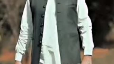 Waqar malik is live now