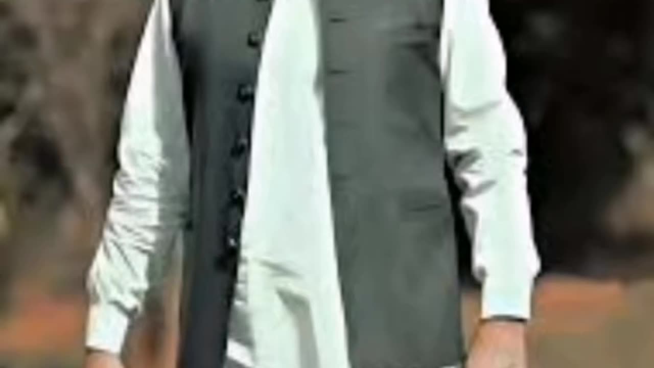 Waqar malik is live now