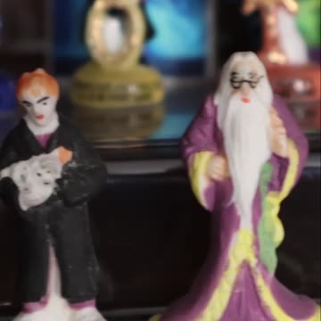 Harry Potter Sorcerer's Stone Fève Set!