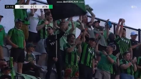 Në 3 ndeshje 3 gola, Myrto Uzuni gjen sërish rrjetën me Austin