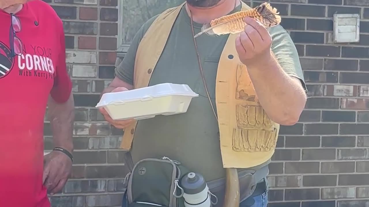 Cousin Earl Orders Supper