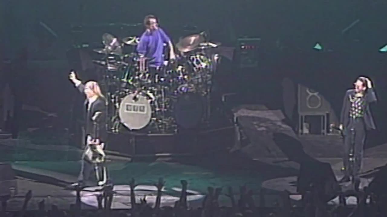 Tom Sawyer - Rush (live)