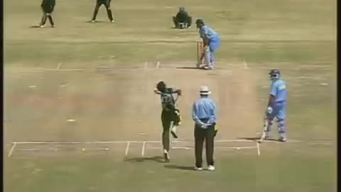 Dhoni's Rare Footage of 119* vs Pakistan A in 2004