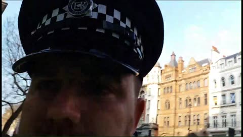 'Walker NOT 'Wanker' lol - Just One Letter Out - Based Amy vs Met Police-Freedom Rally