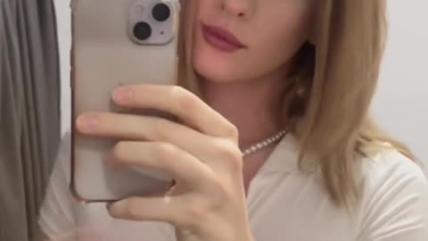 Natural beauty tgirl